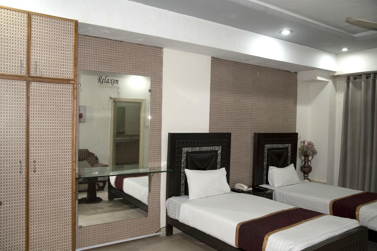 Premier Inn Davis Road Lahor Dış mekan fotoğraf