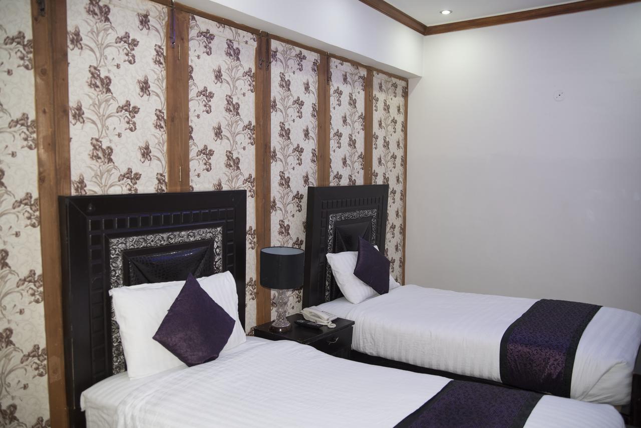 Premier Inn Davis Road Lahor Dış mekan fotoğraf